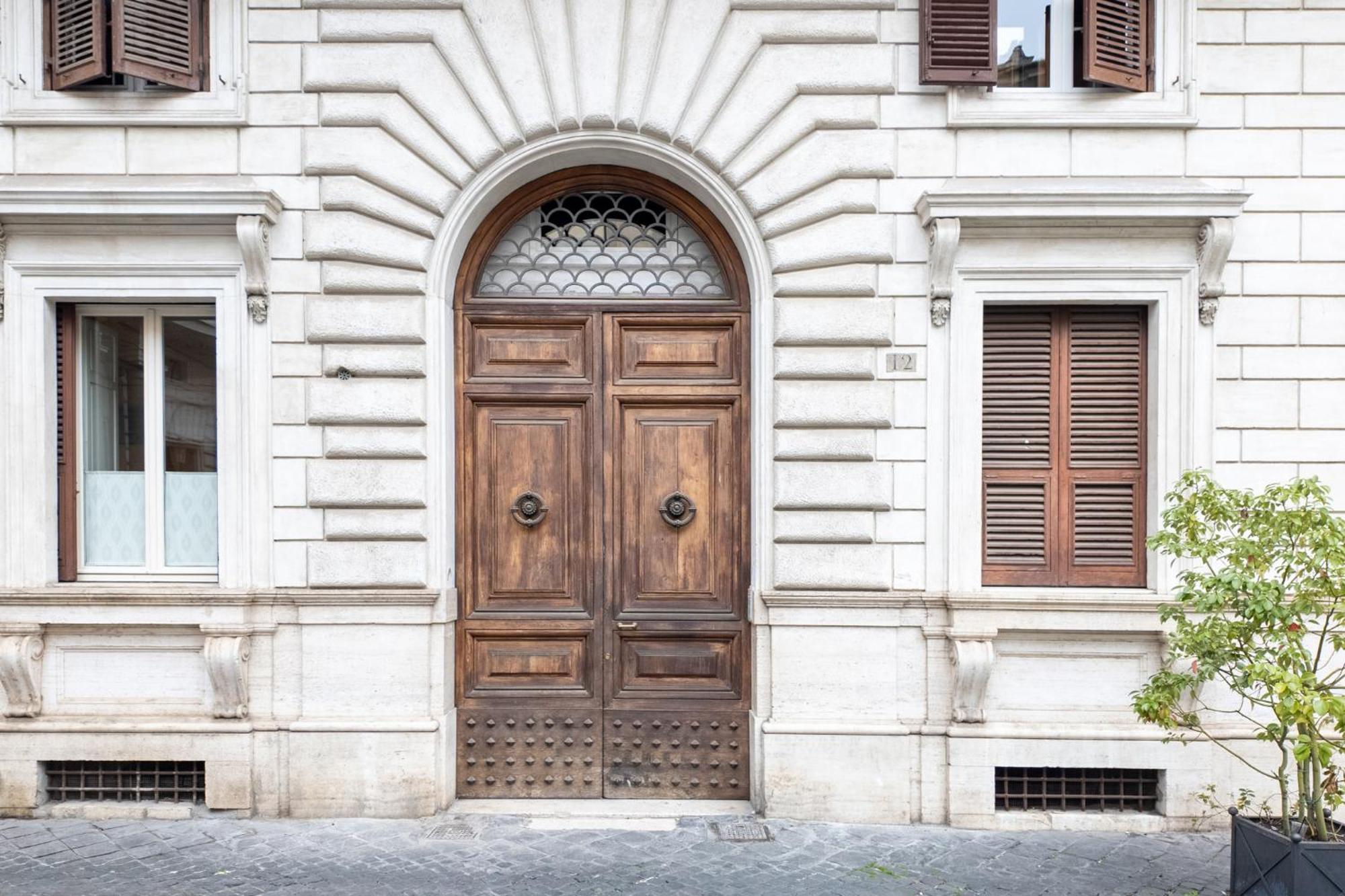 The Best In Rome Orologio Exterior foto